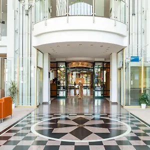 Atomis Munich Airport By Mercure Oberding