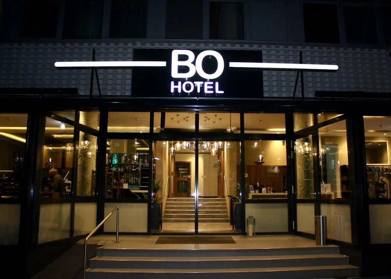 Bo Hotel Hamburg 3*,